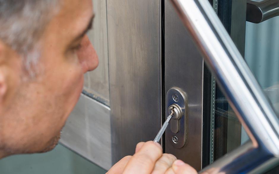 changer cylindre serrure Montrouge